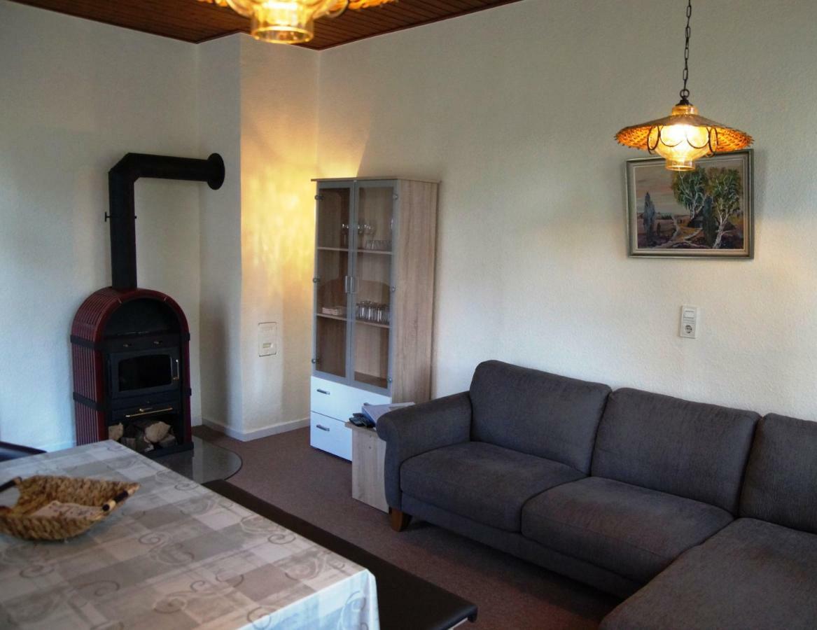 Ferienpension Lindenhof - Ferienwohnungen In Der Lueneburger Heide Marxen am Berge Esterno foto
