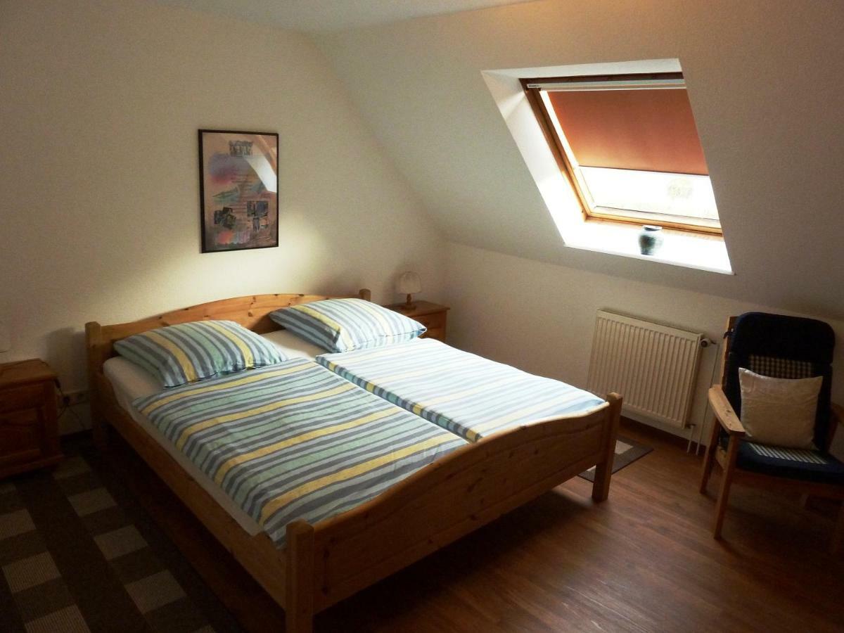 Ferienpension Lindenhof - Ferienwohnungen In Der Lueneburger Heide Marxen am Berge Esterno foto
