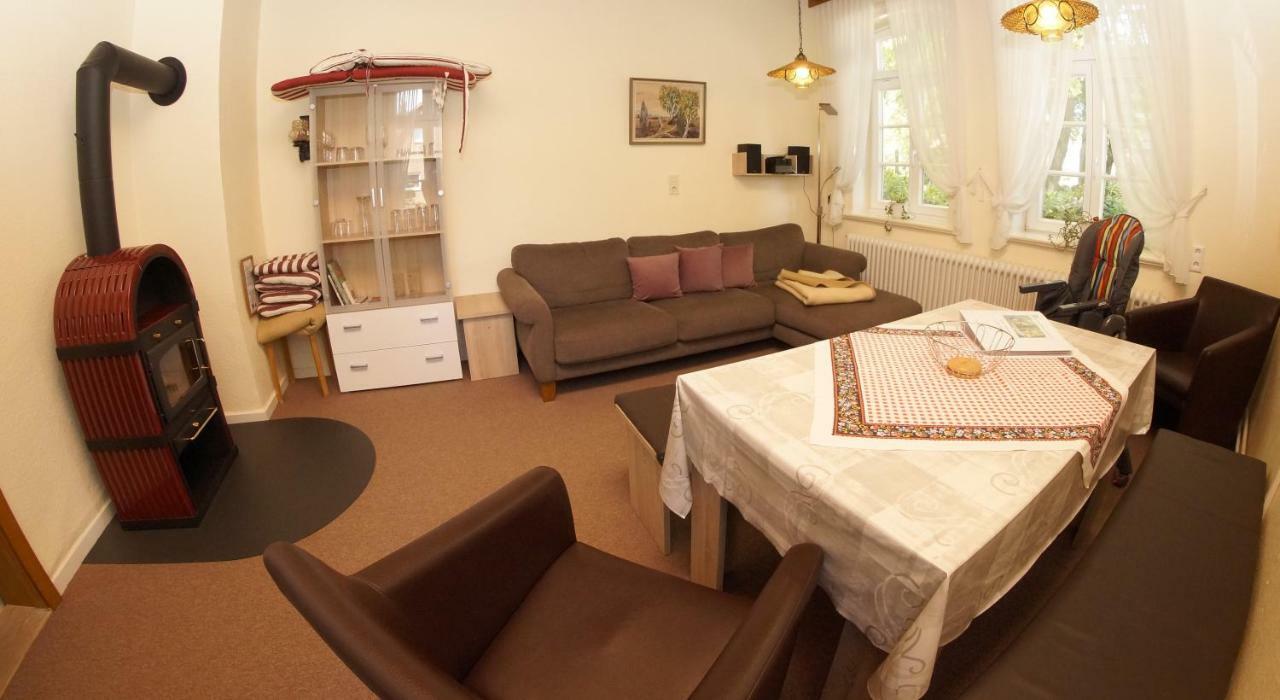 Ferienpension Lindenhof - Ferienwohnungen In Der Lueneburger Heide Marxen am Berge Esterno foto