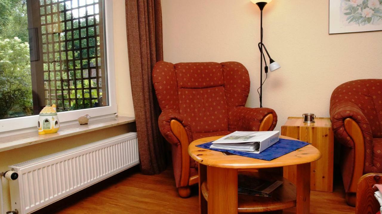 Ferienpension Lindenhof - Ferienwohnungen In Der Lueneburger Heide Marxen am Berge Esterno foto